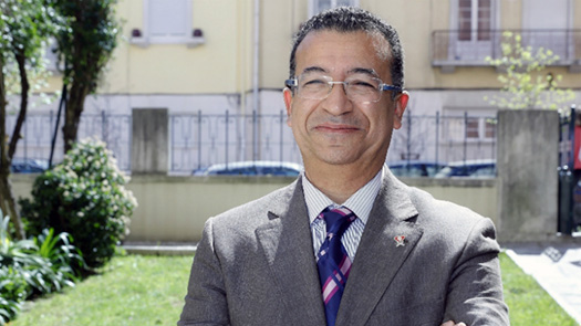 Dr. Vítor Paixão Dias